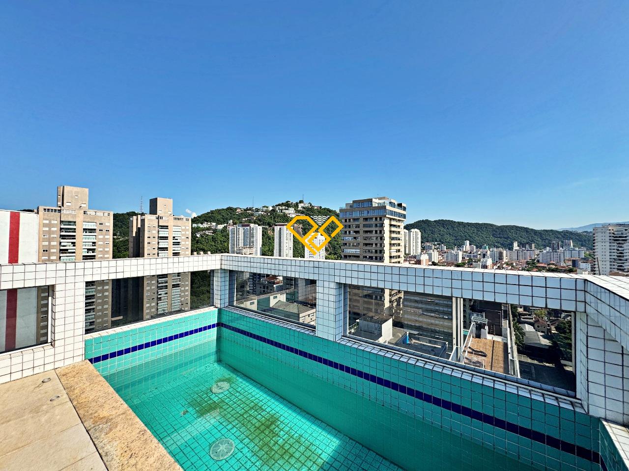 Cobertura à venda no José Menino: Piscina