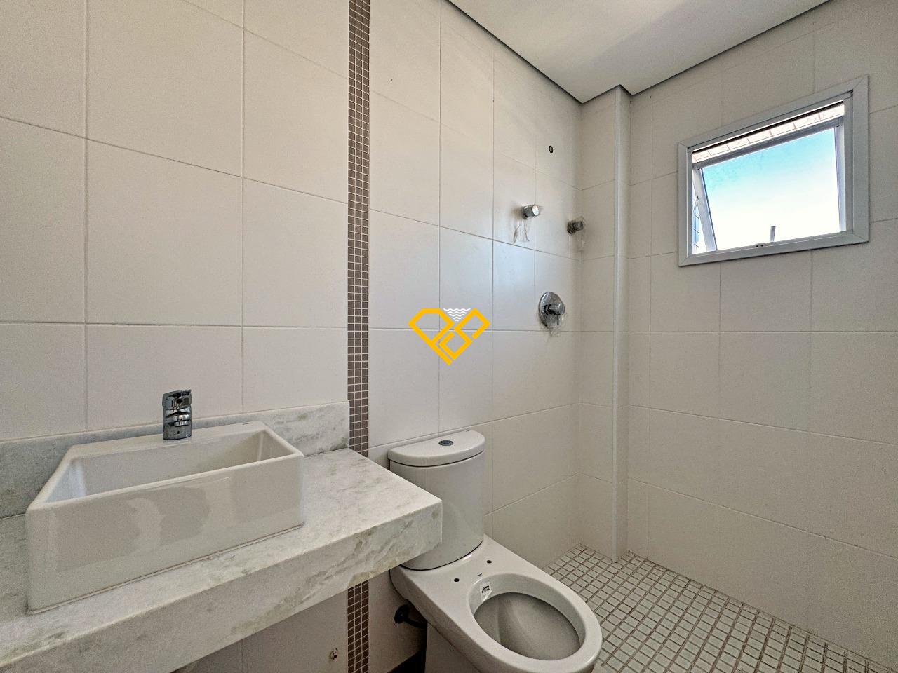 Cobertura à venda no José Menino: Wc suíte 2