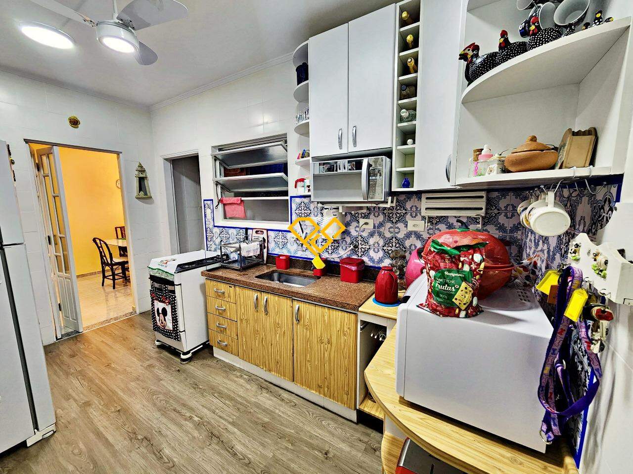 Apartamento à venda no Ponta da Praia: Cozinha