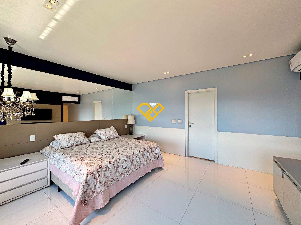 Cobertura à venda no Aparecida: Suíte 1 - master