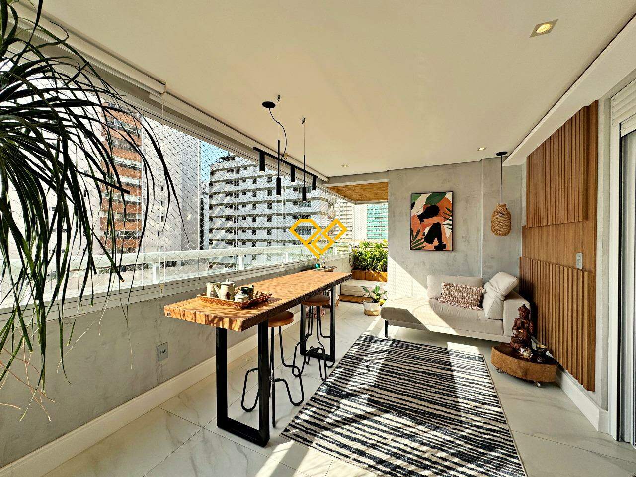 Apartamento à venda no Boqueirão: Varanda com churrasqueira