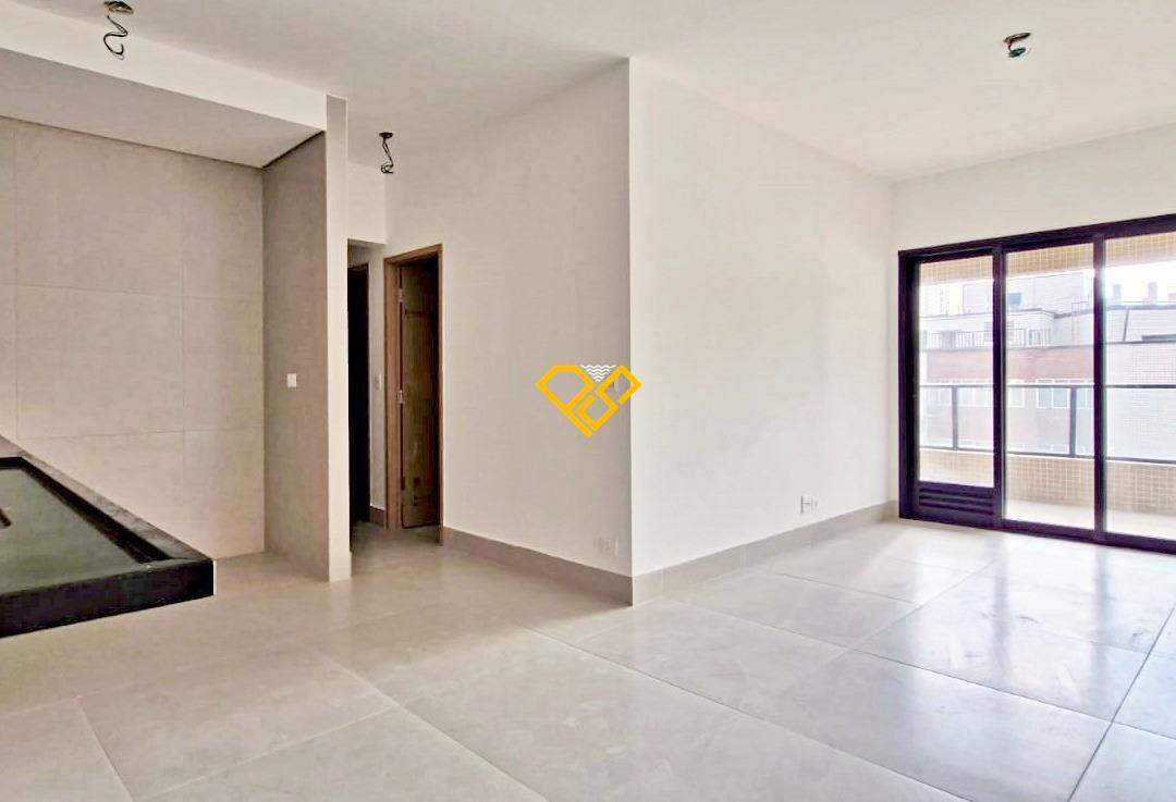 Apartamento à venda no José Menino: Sala e cozinha integrados