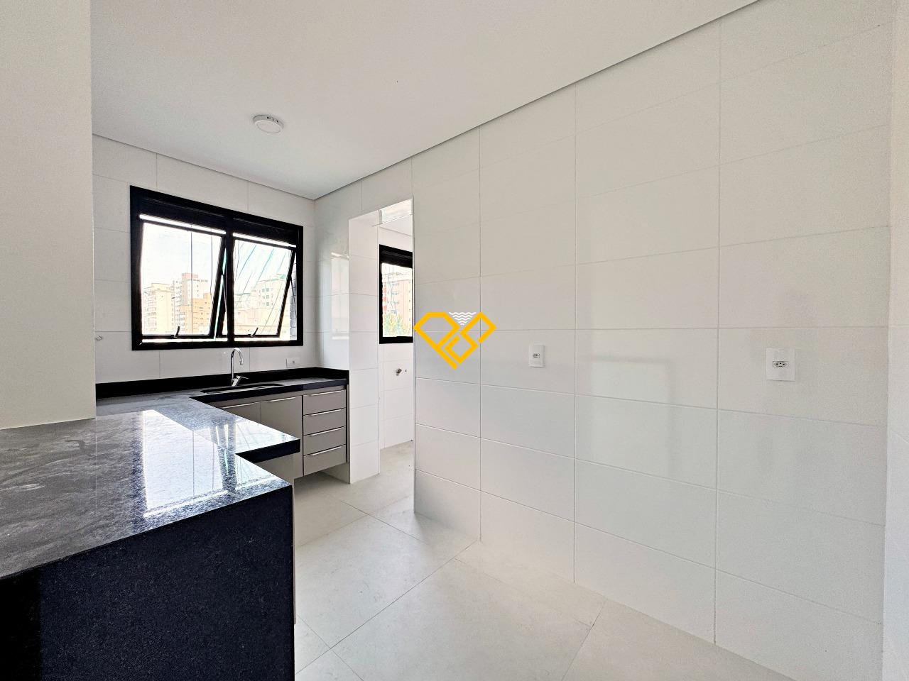 Apartamento à venda no Aparecida: Cozinha