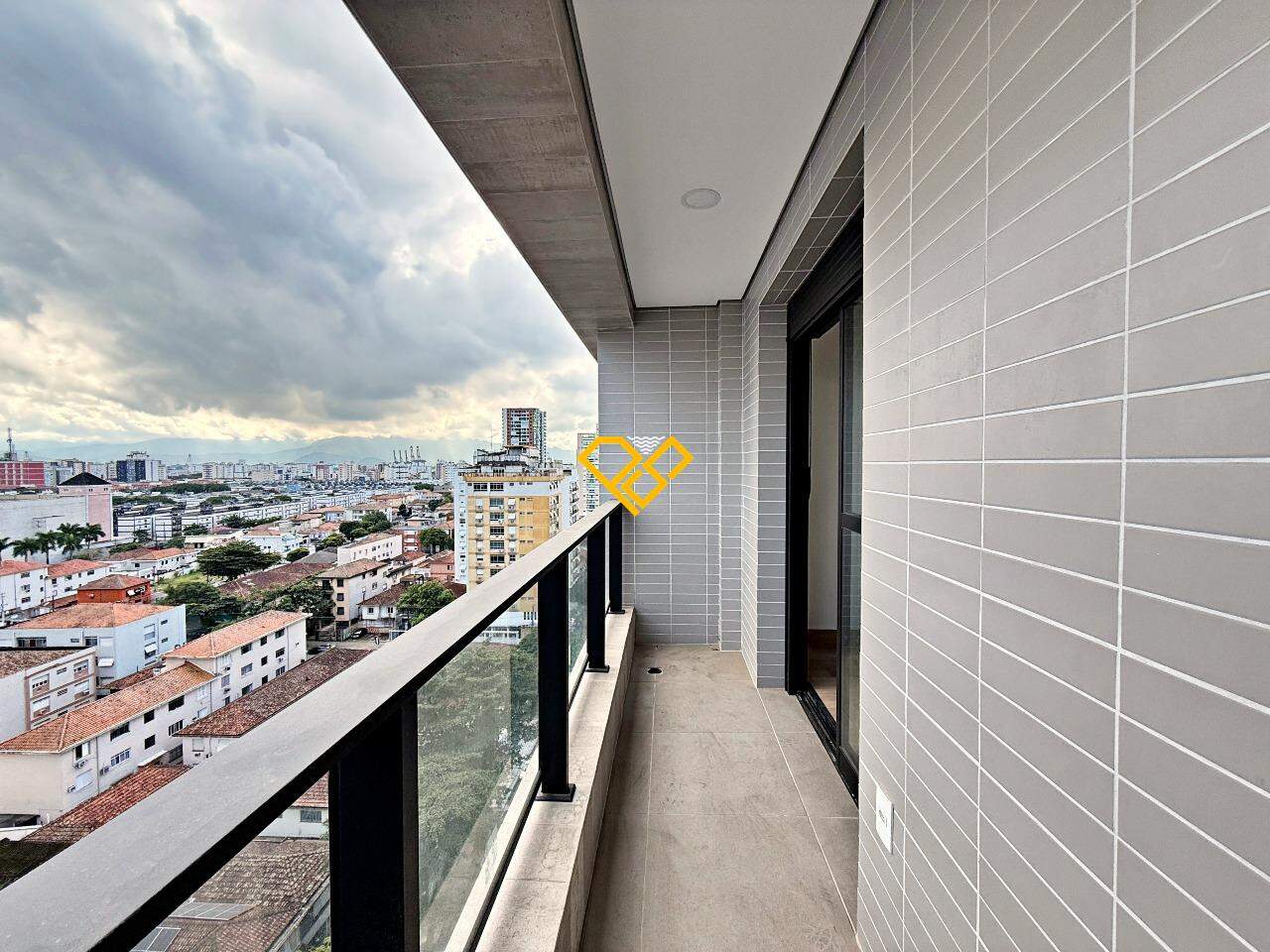 Apartamento à venda no Aparecida: Varanda suíte
