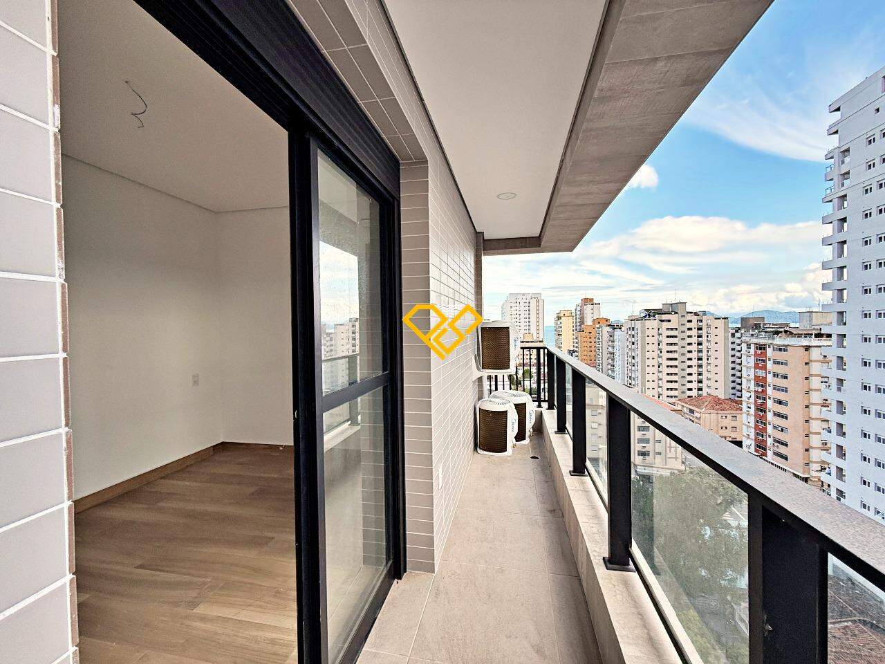 Apartamento à venda no Aparecida: Varanda suíte
