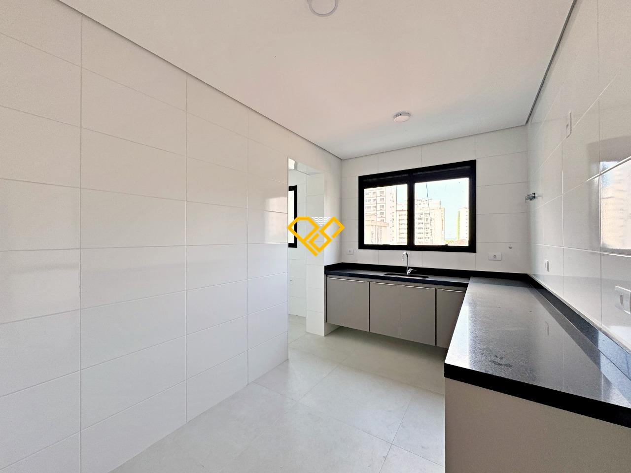 Apartamento à venda no Aparecida: Cozinha