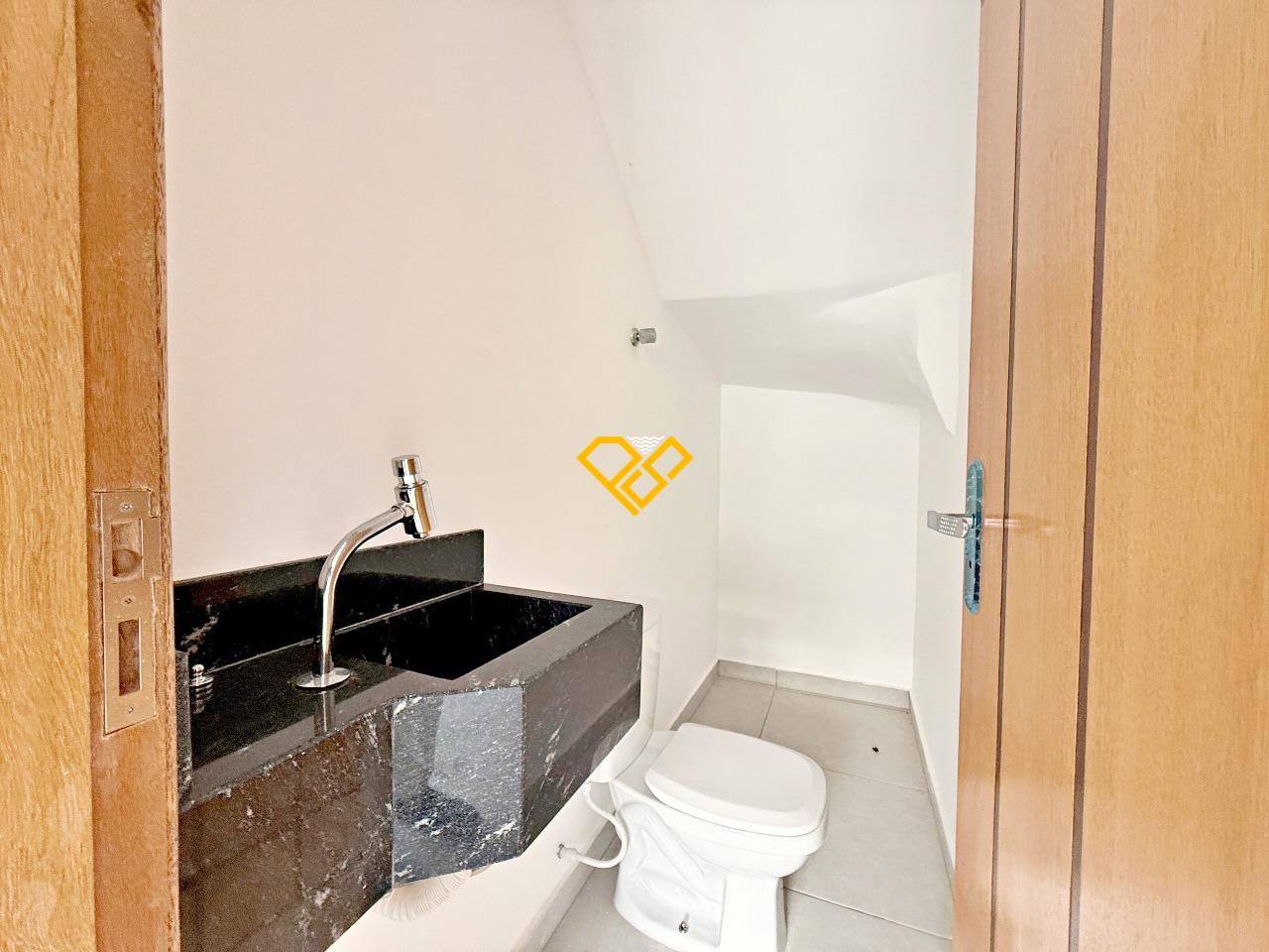 Sobrado à venda no Vila Belmiro: Lavabo