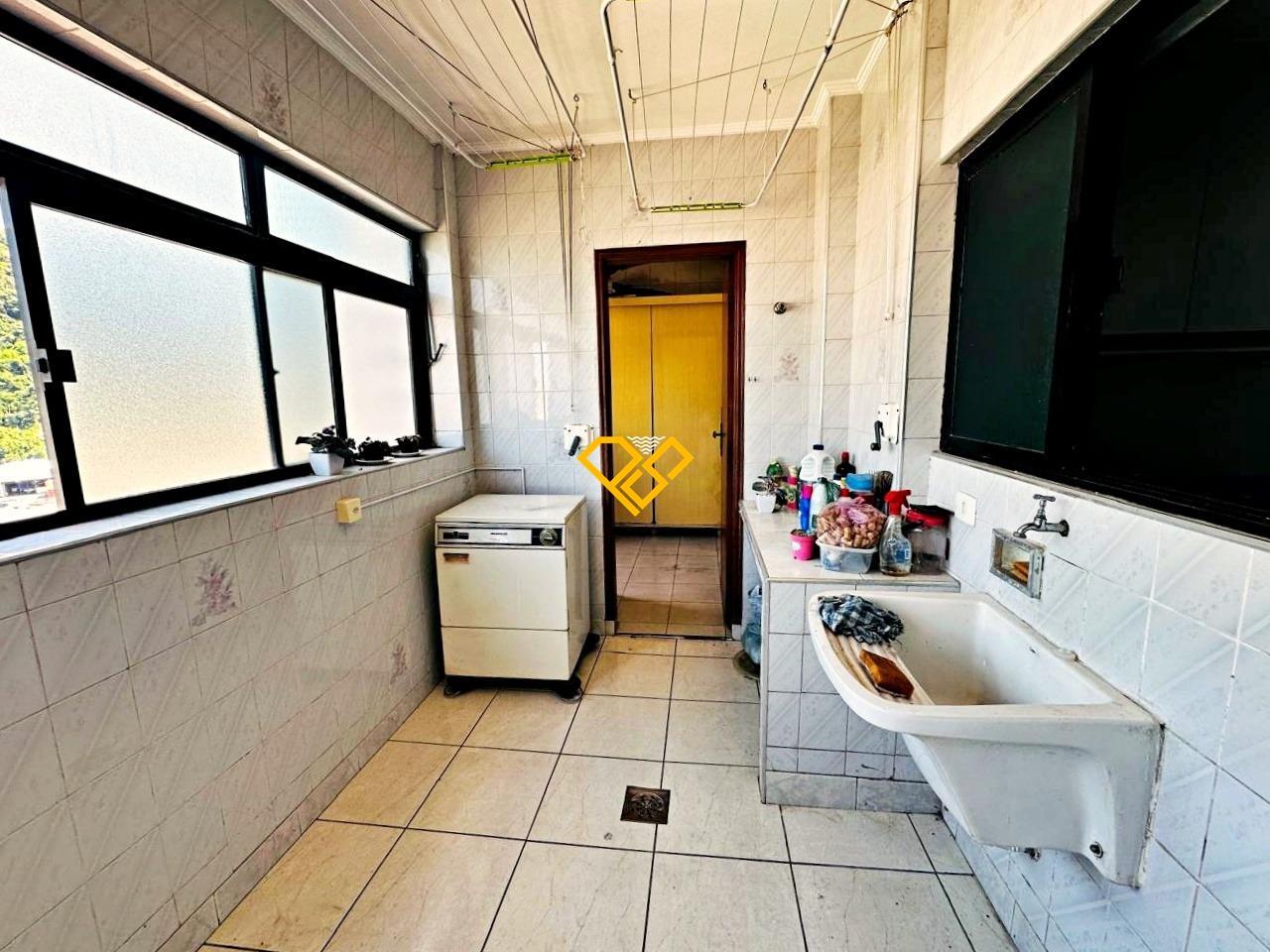 Cobertura para aluguel no Vila Belmiro: Área de serviço