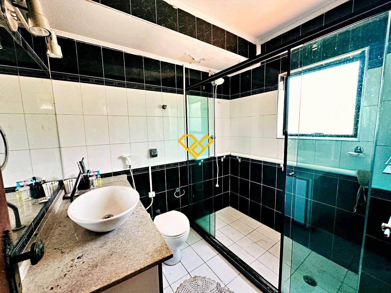 Cobertura para aluguel no Vila Belmiro: Wc suíte