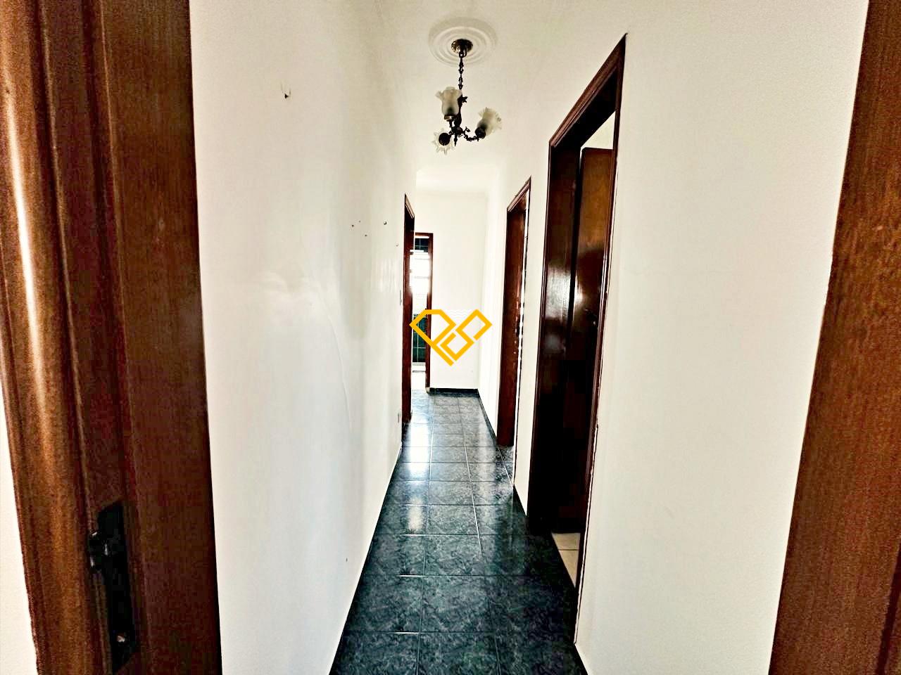 Cobertura para aluguel no Vila Belmiro: Corredor da área íntima