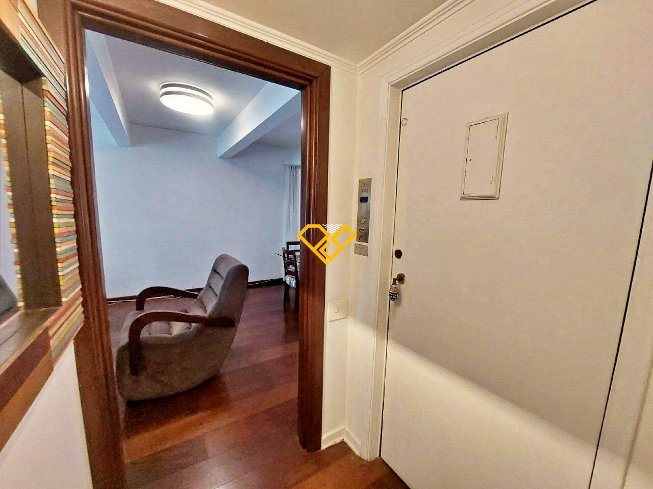 Apartamento à venda no Boqueirão: Elevador privativo