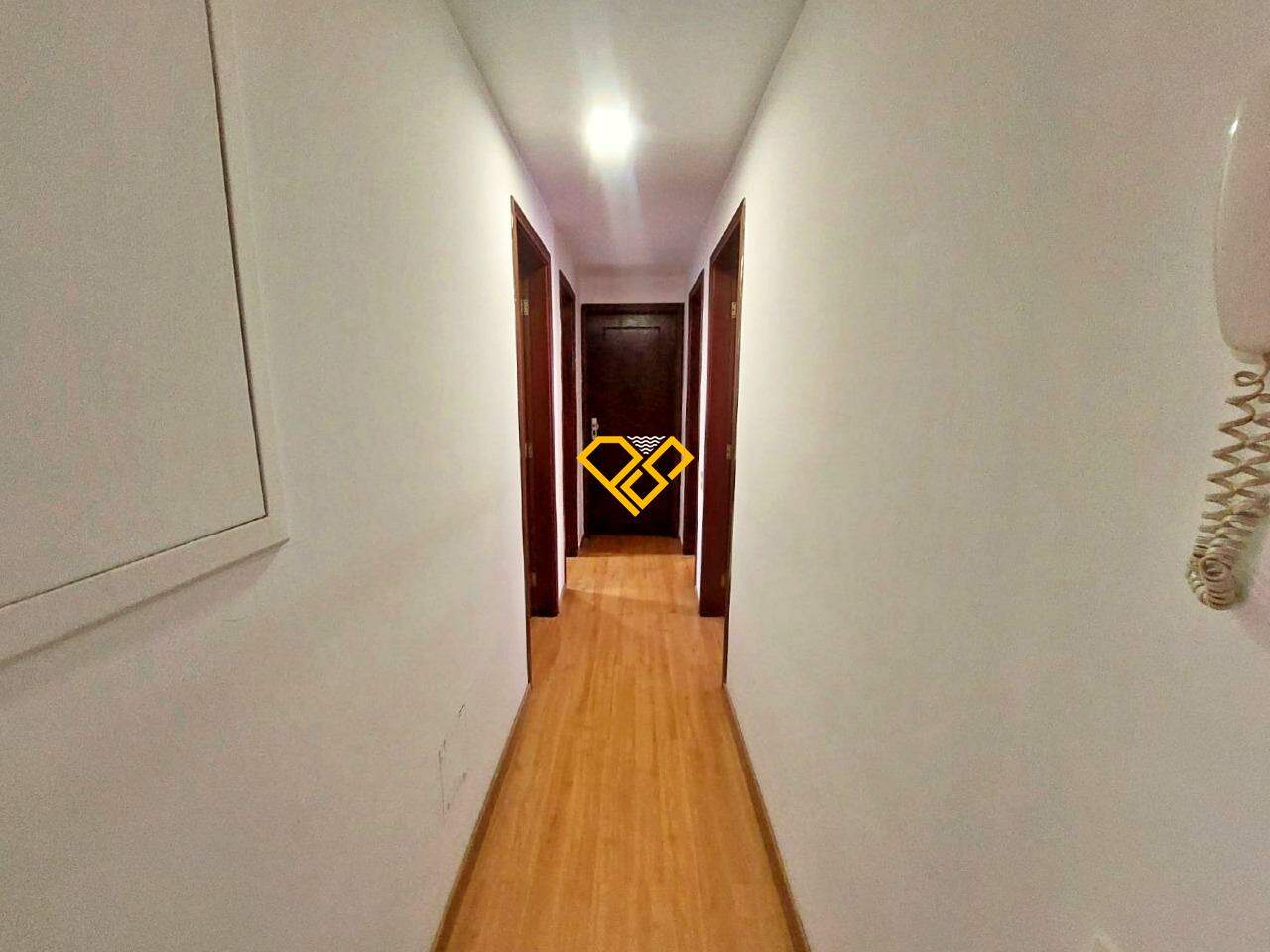Apartamento à venda no Boqueirão: Corredor da àrea íntima