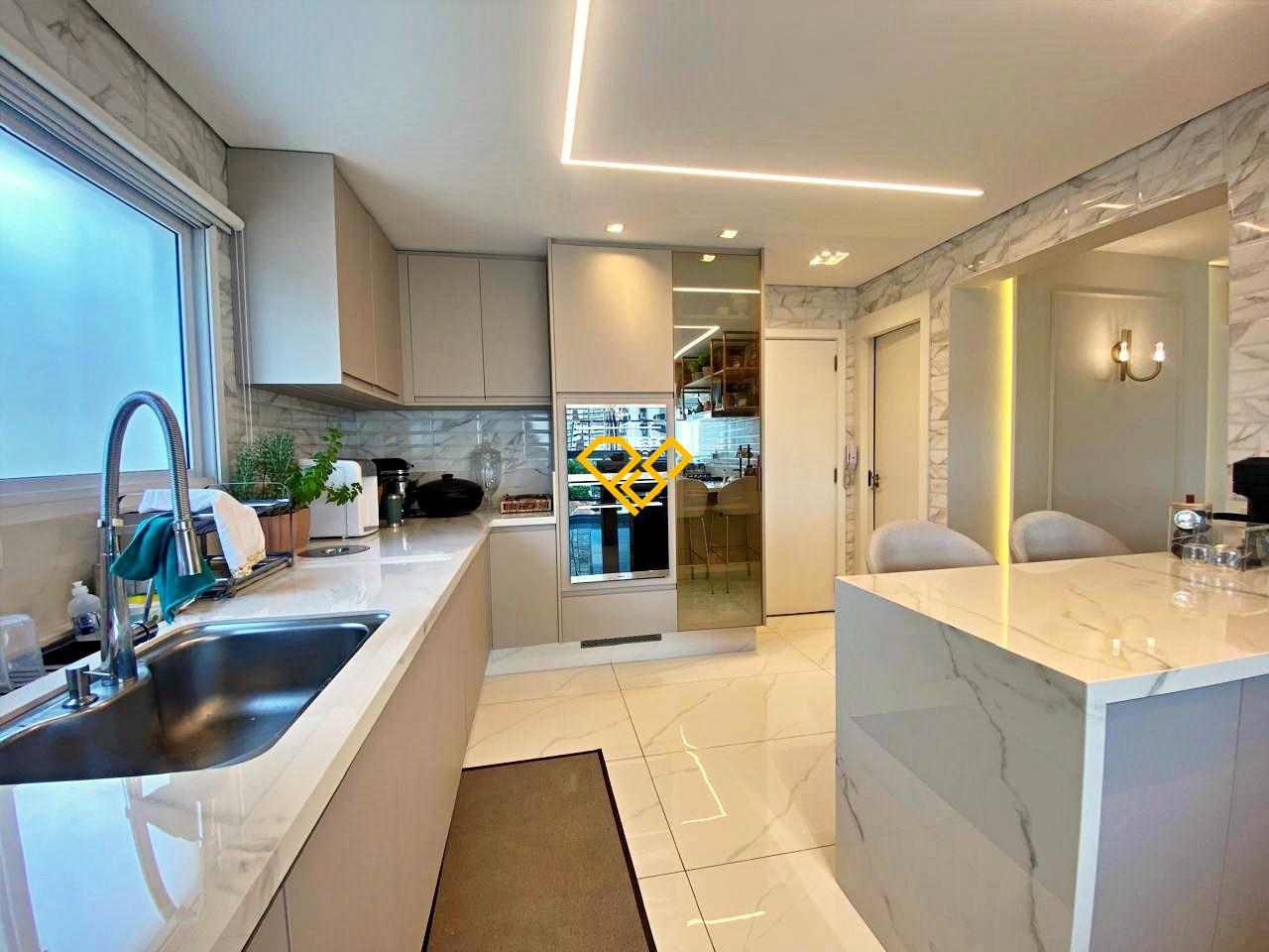 Apartamento à venda no Embaré: 