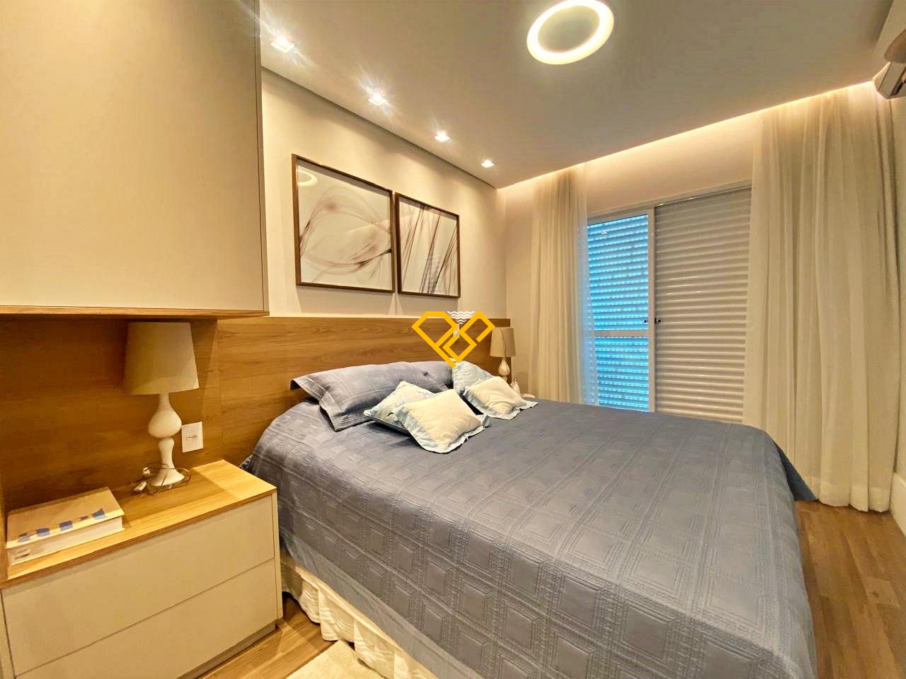 Apartamento à venda no Embaré: 