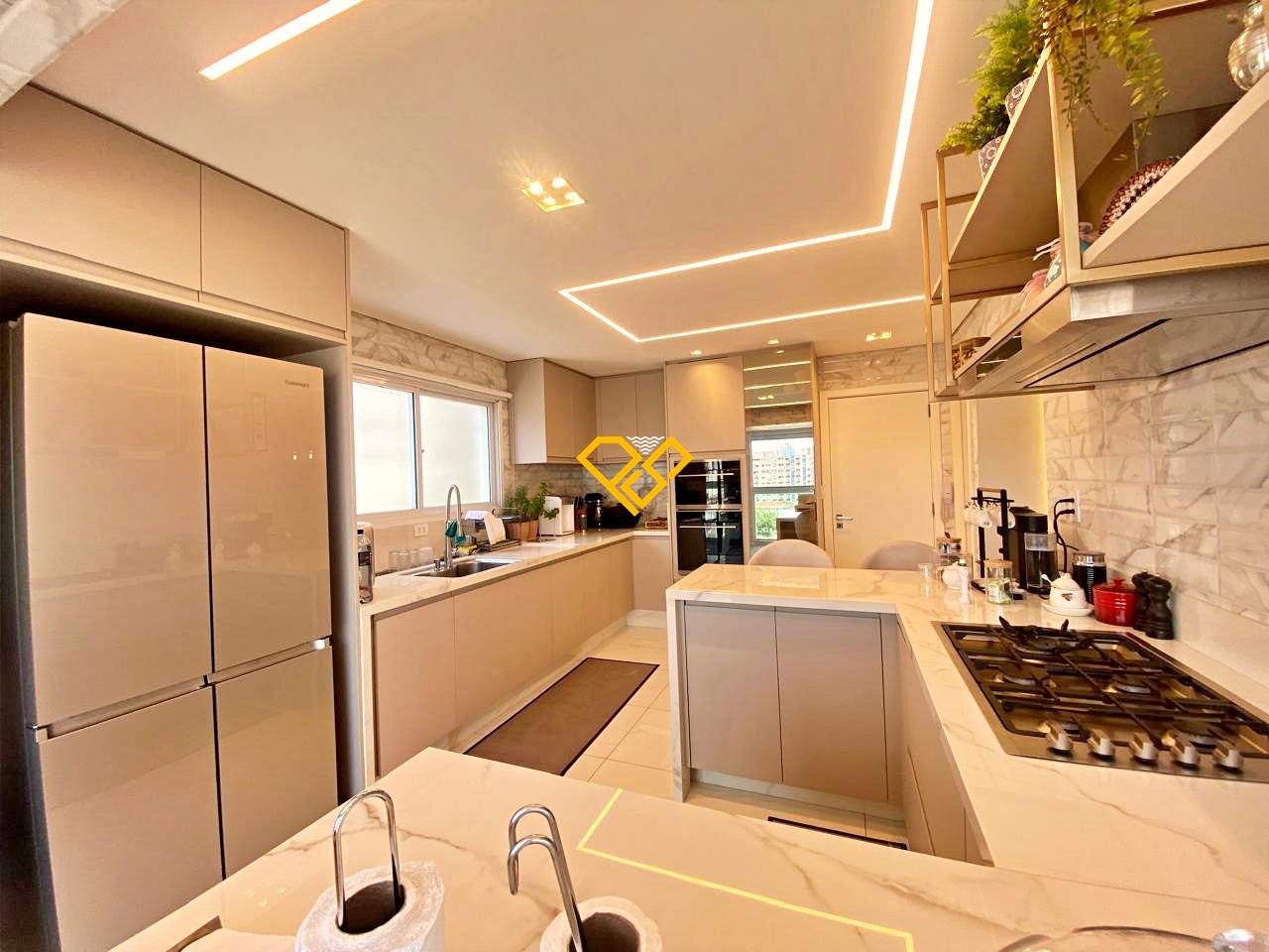 Apartamento à venda no Embaré: 