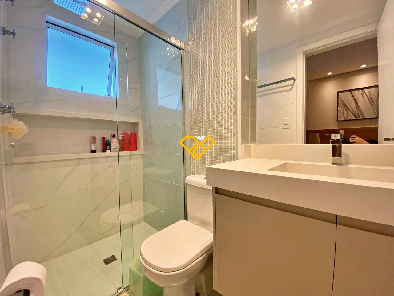 Apartamento à venda no Embaré: 