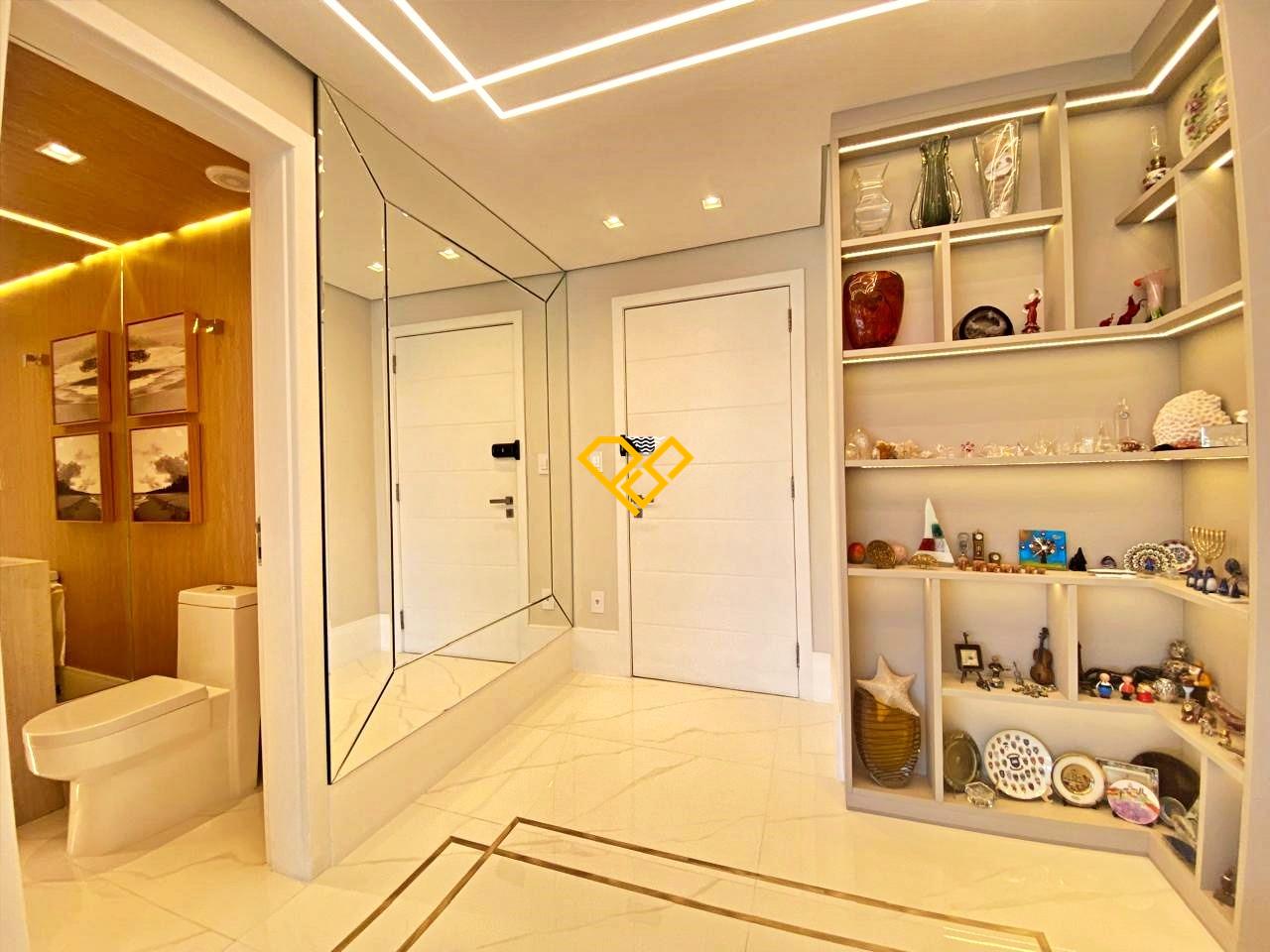 Apartamento à venda no Embaré: 