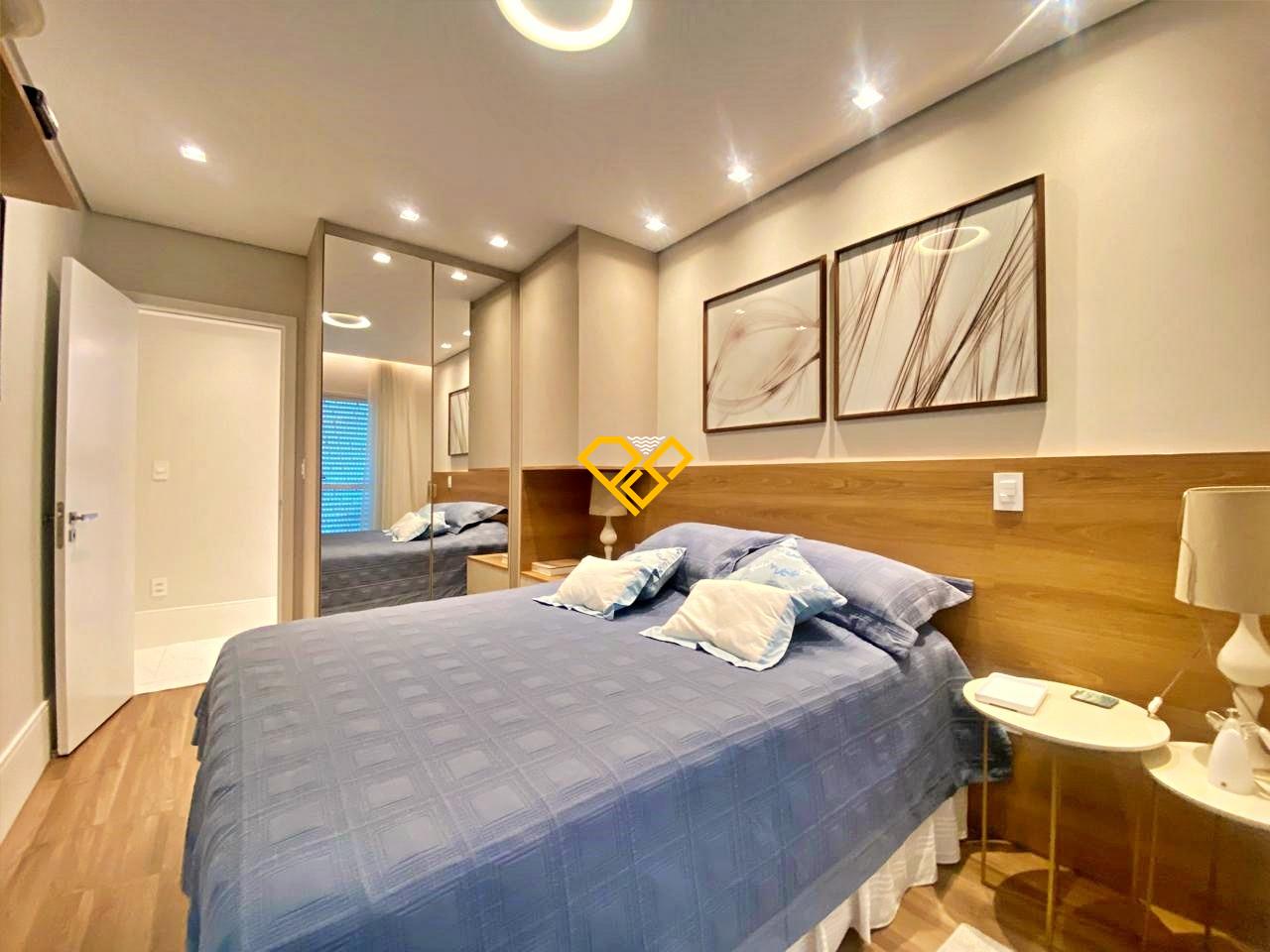 Apartamento à venda no Embaré: 