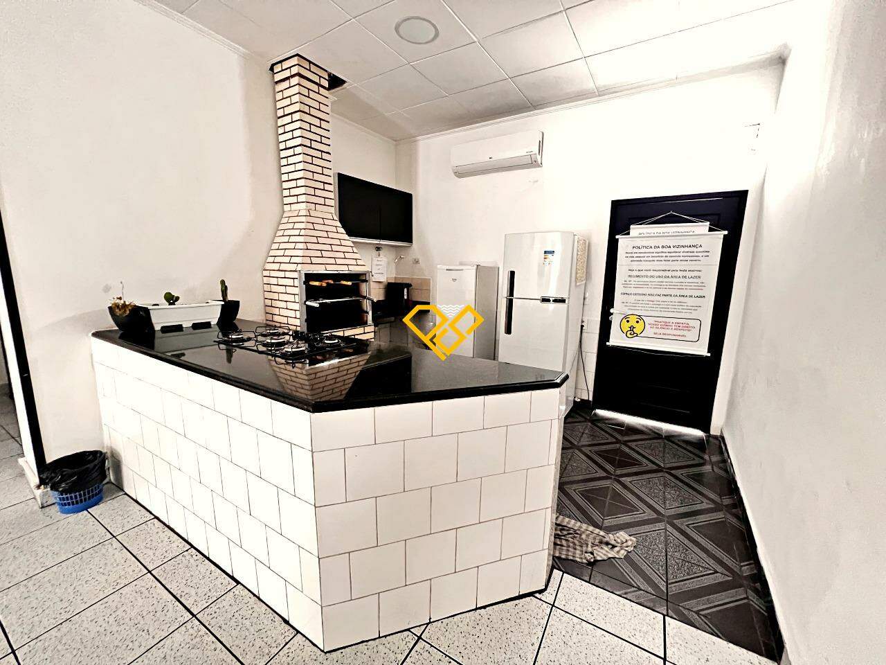 Apartamento à venda no Vila Mathias: Lazer - salão de festas
