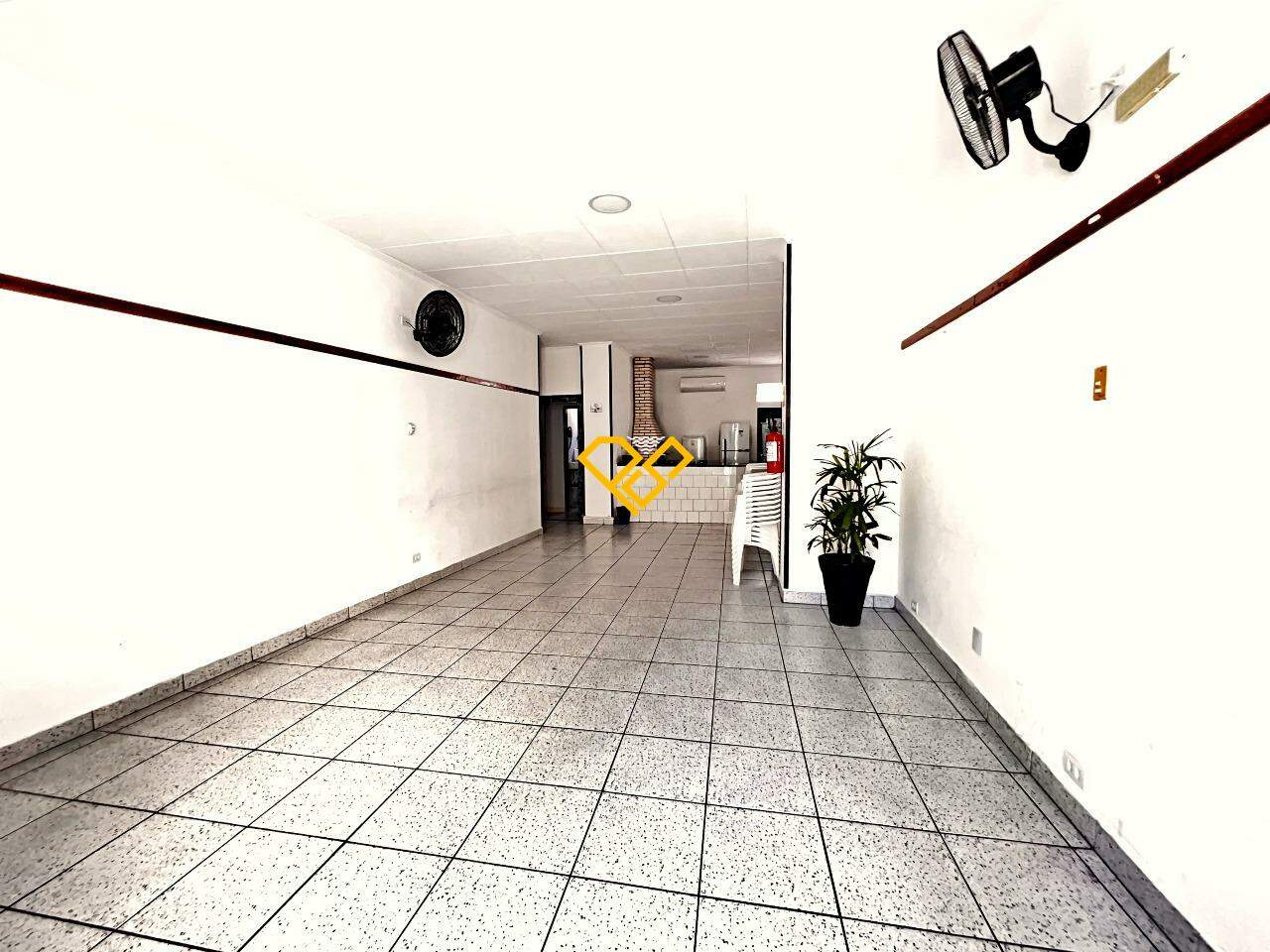 Apartamento à venda no Vila Mathias: Lazer - salão de festas