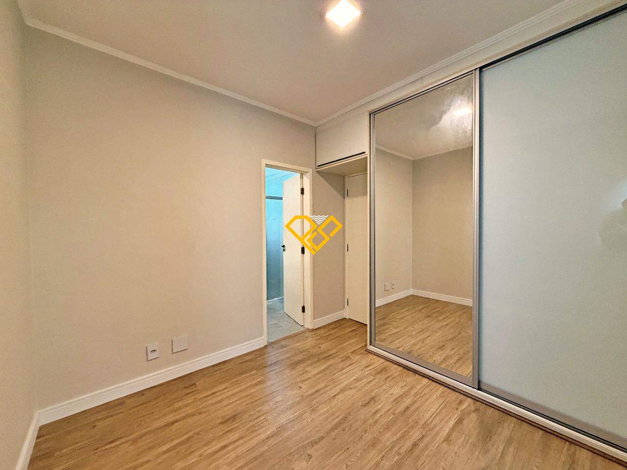 Apartamento à venda no Boqueirão: Dormitório 1 - suíte