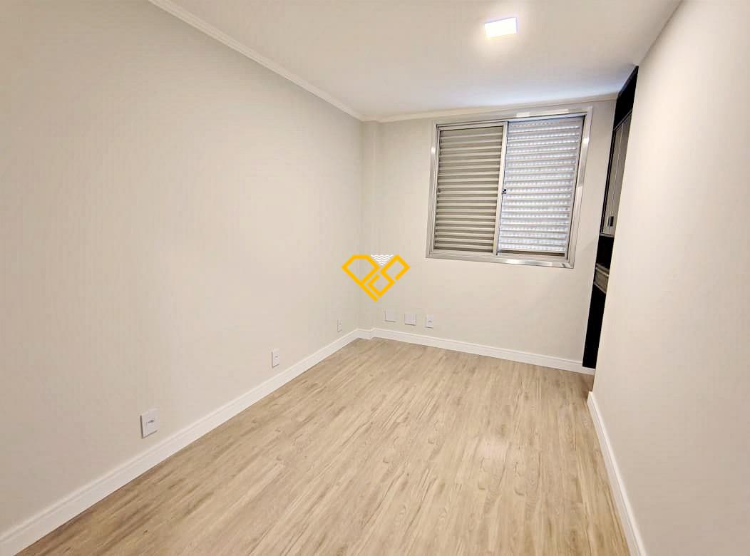 Apartamento à venda no Boqueirão: Dormitório 1 - suíte
