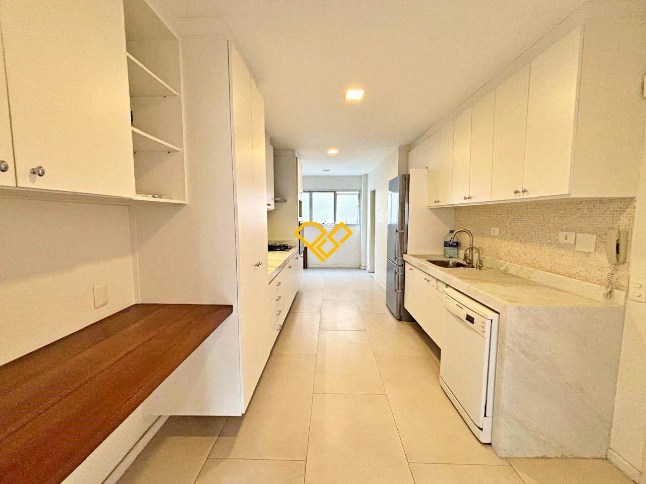 Apartamento à venda no Vila Rica: Cozinha