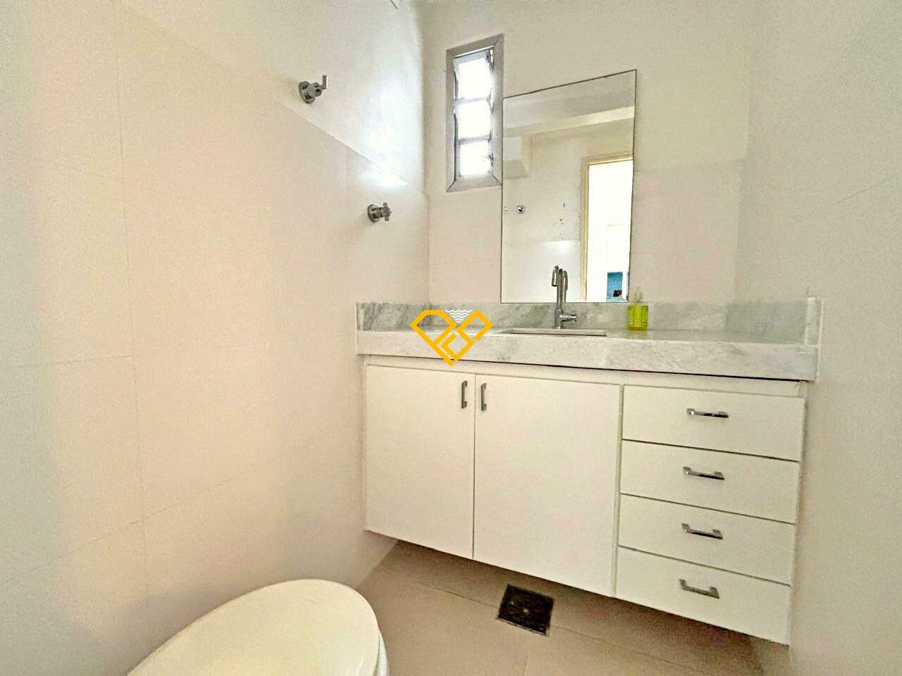Apartamento à venda no Vila Rica: Wc de serviço