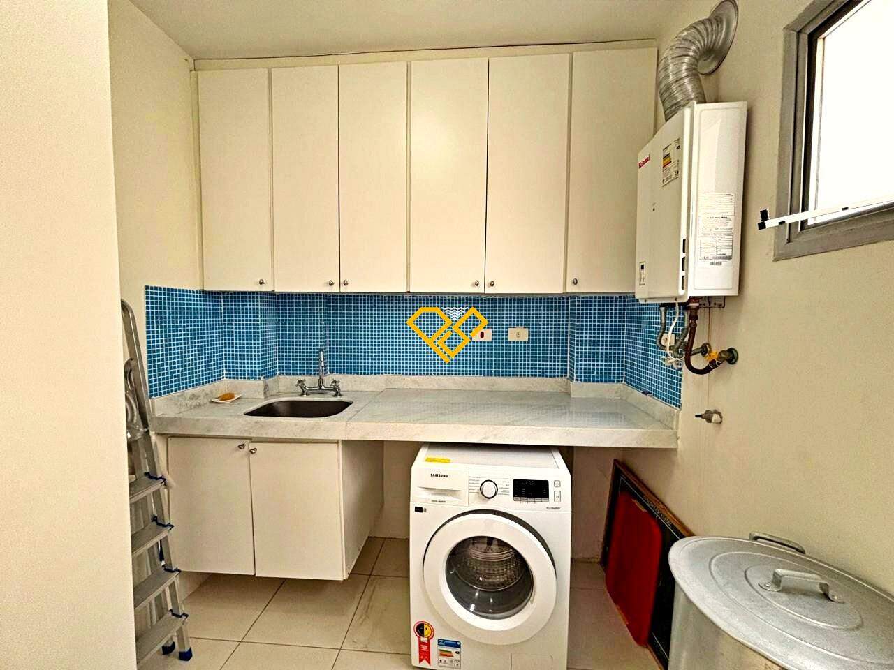 Apartamento à venda no Vila Rica: Área de serviço