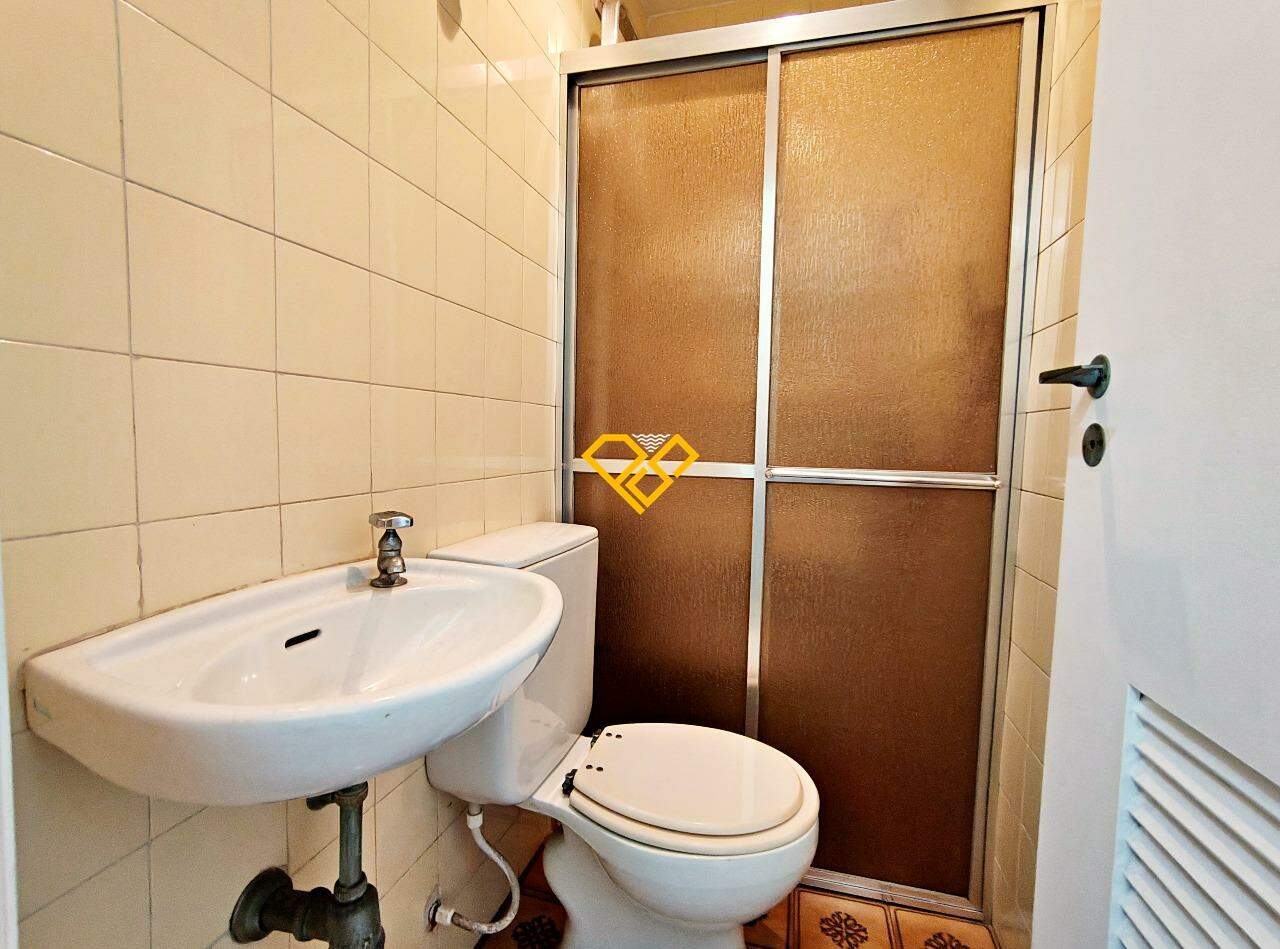 Apartamento à venda no Boqueirão: Wc de serviço