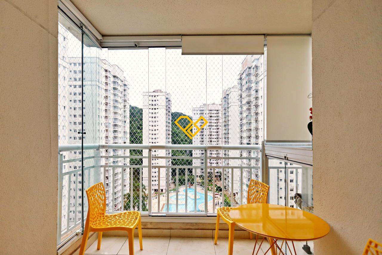 Apartamento à venda no Marapé: Varanda