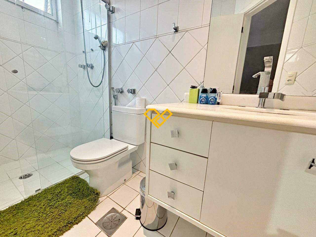 Apartamento à venda no Gonzaga: Wc suíte 1
