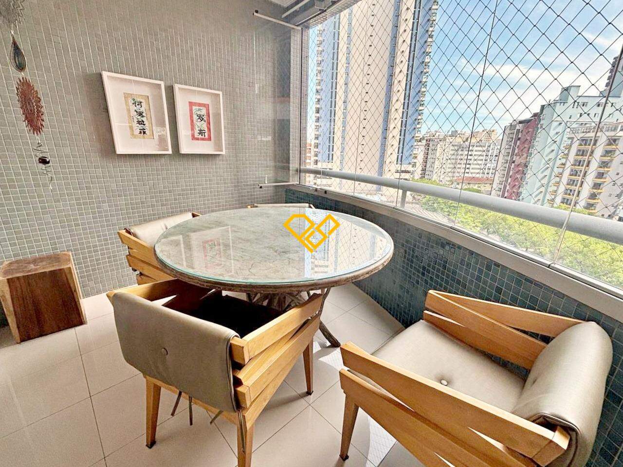 Apartamento à venda no Gonzaga: Varanda