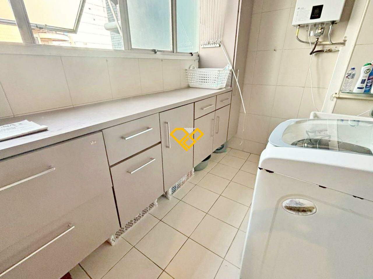 Apartamento à venda no Gonzaga: Área de serviço