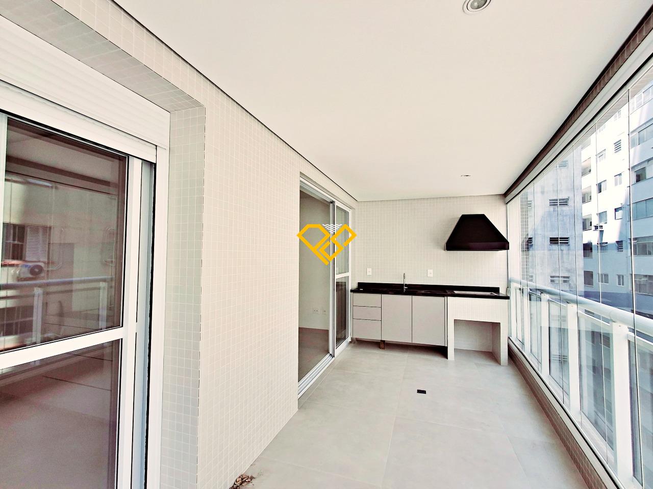 Apartamento para aluguel no Boqueirão: Varanda com churrasqueira