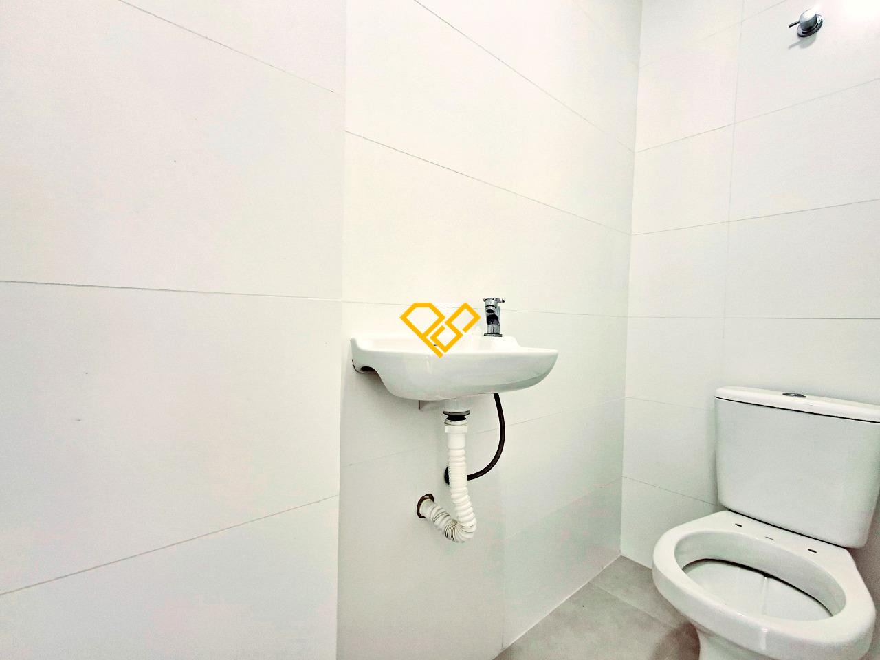 Apartamento para aluguel no Boqueirão: Wc de serviço