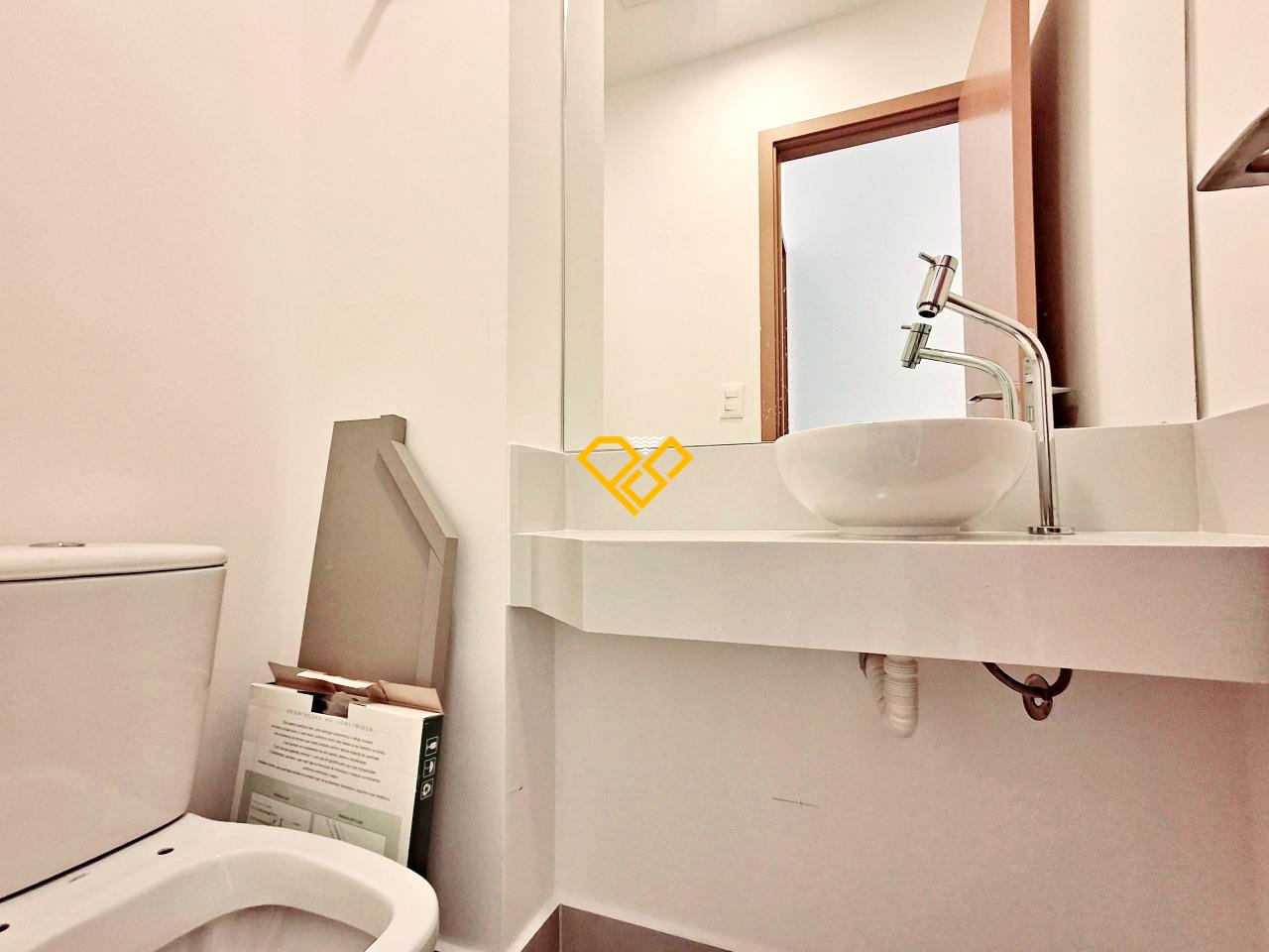 Apartamento para aluguel no Boqueirão: Lavabo