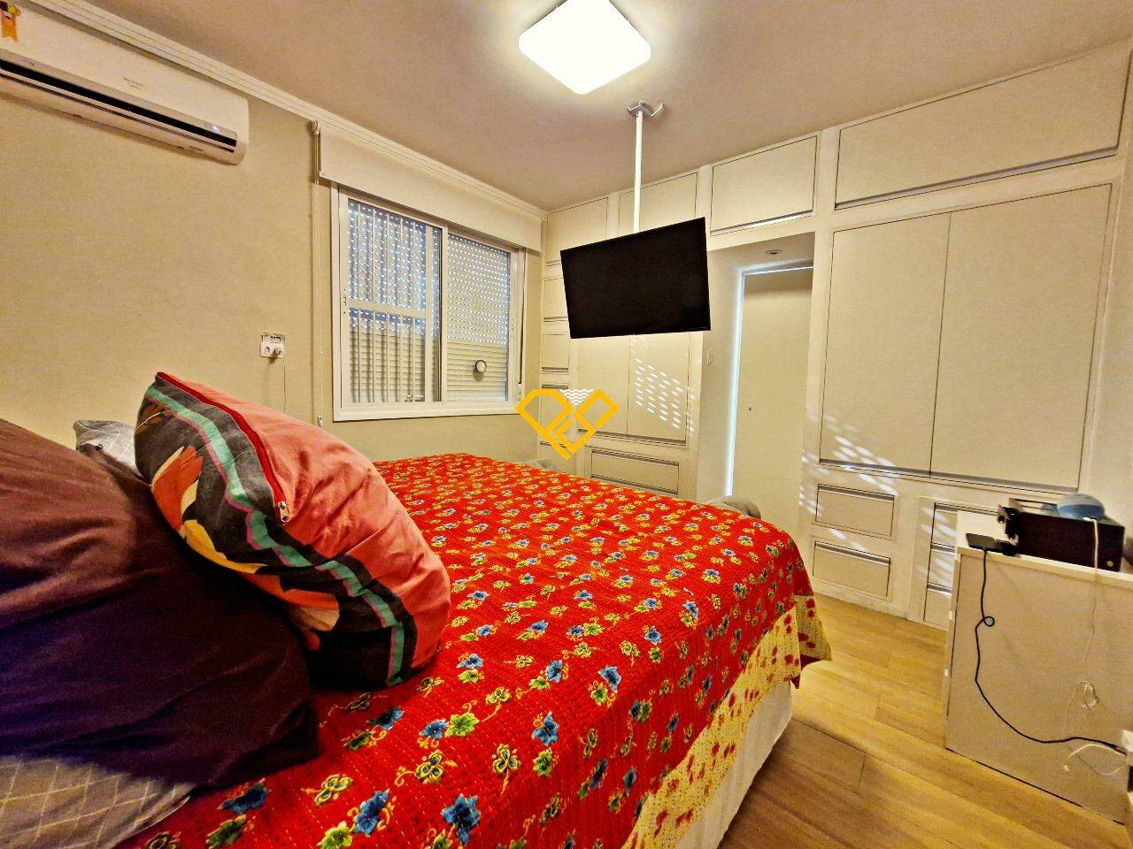 Apartamento à venda no Gonzaga: Dormitório 1 - suíte