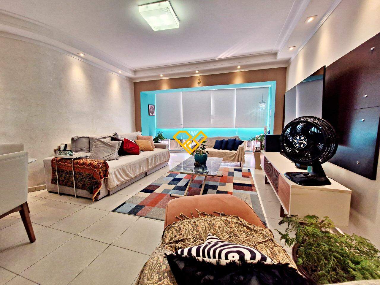 Apartamento à venda no Gonzaga: Sala