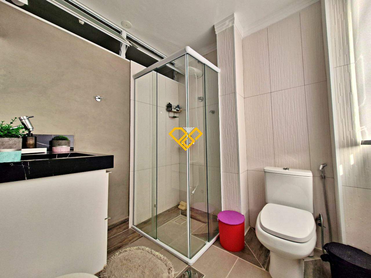 Apartamento à venda no Gonzaga: Wc social