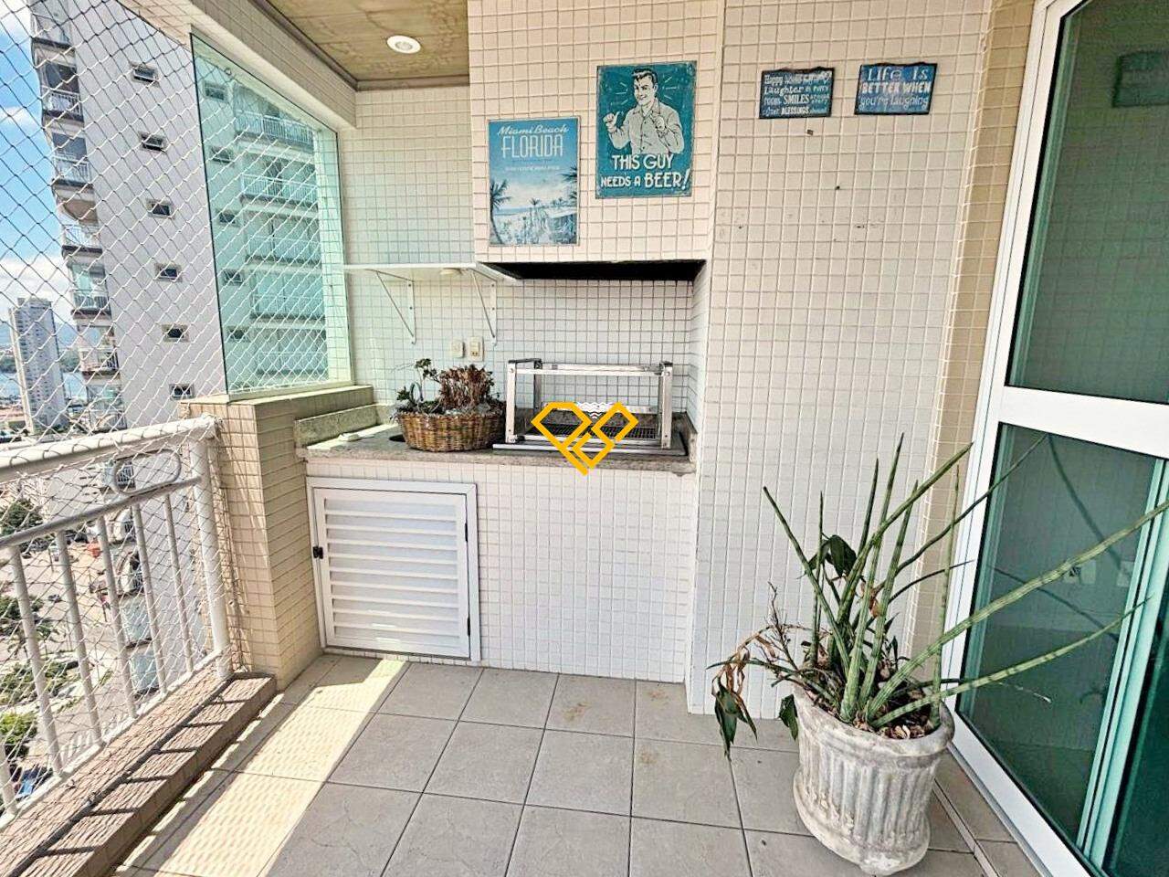 Apartamento para aluguel no Ponta da Praia: 