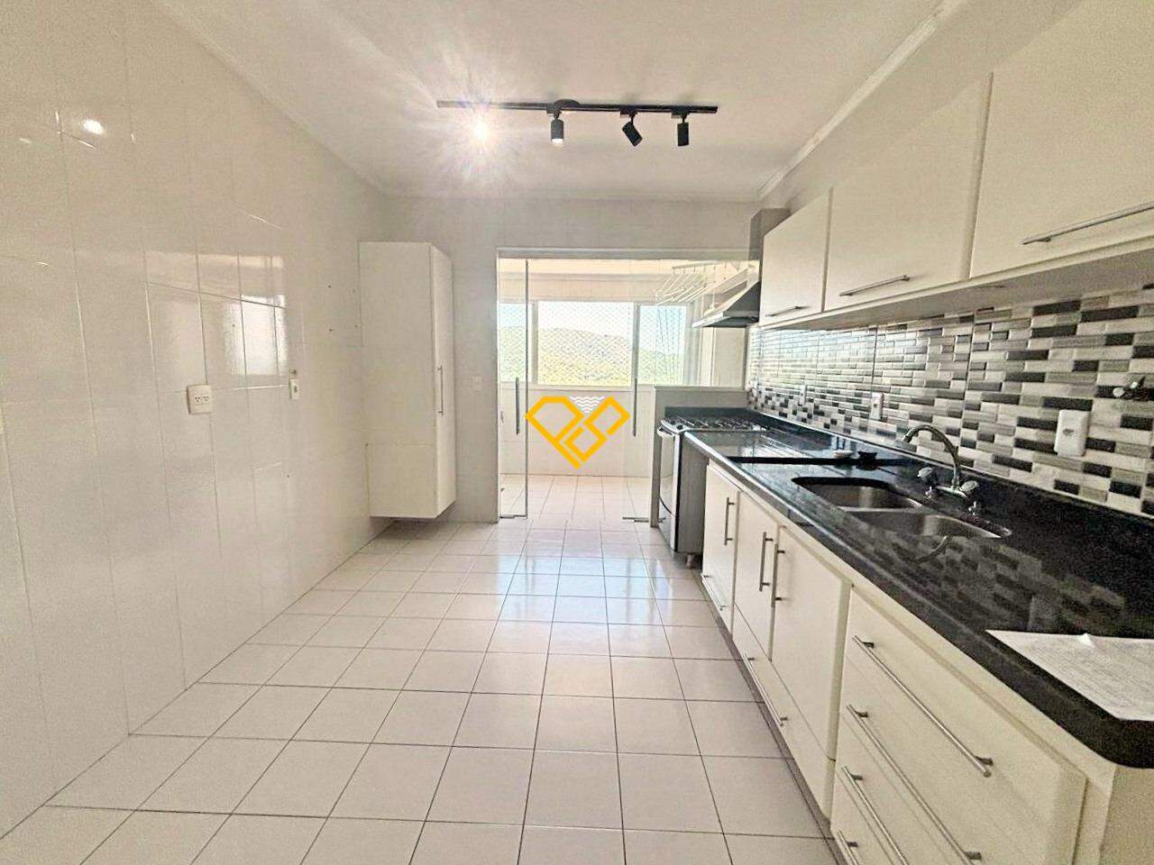 Apartamento para aluguel no Ponta da Praia: 