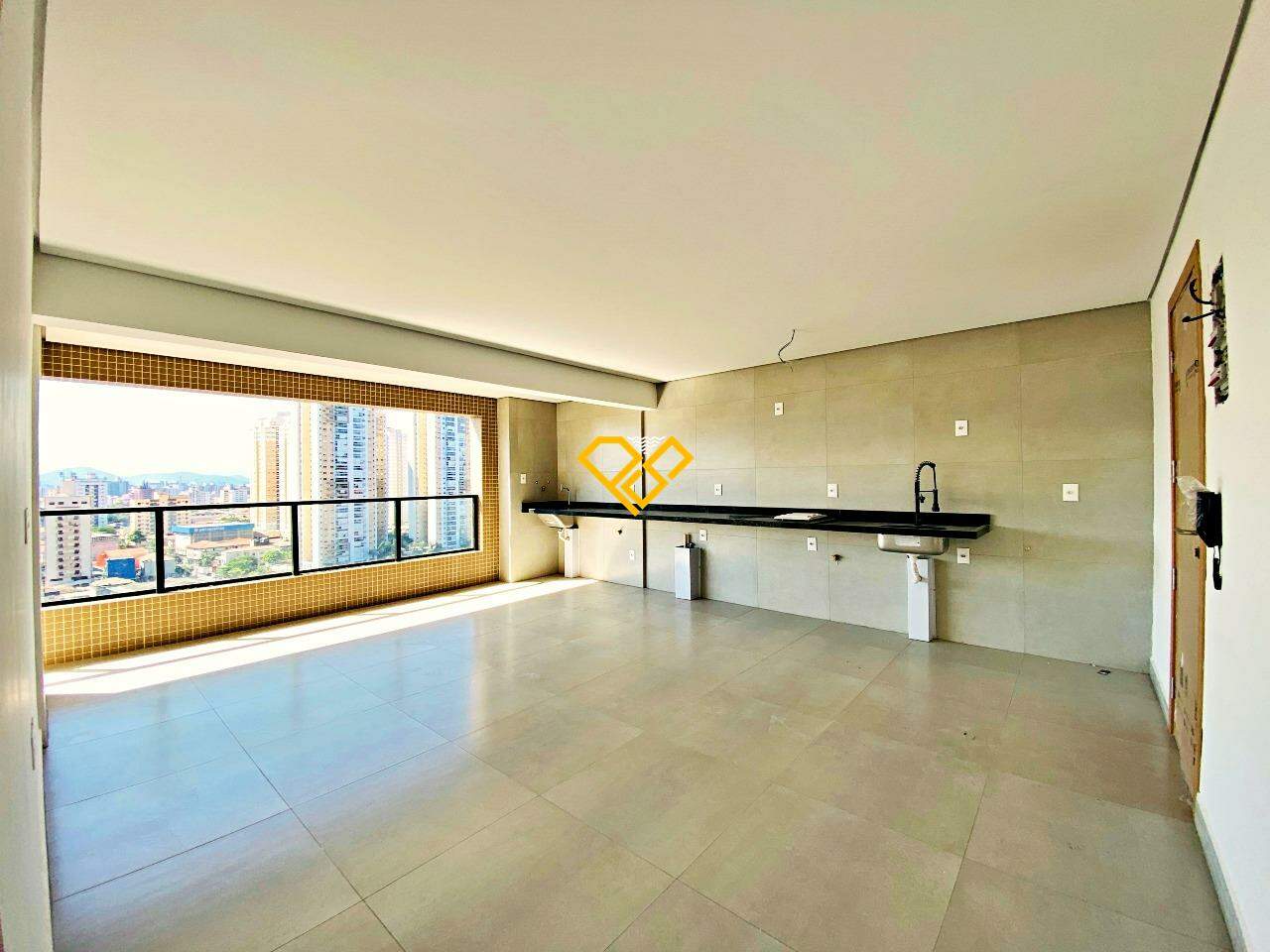 Apartamento à venda no Ponta da Praia: