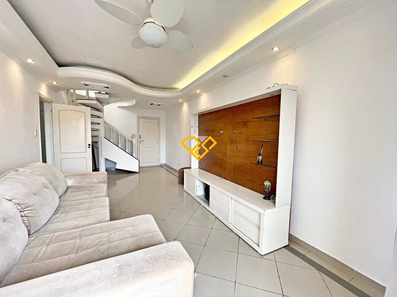 Cobertura à venda no Gonzaga: Sala 1° andar