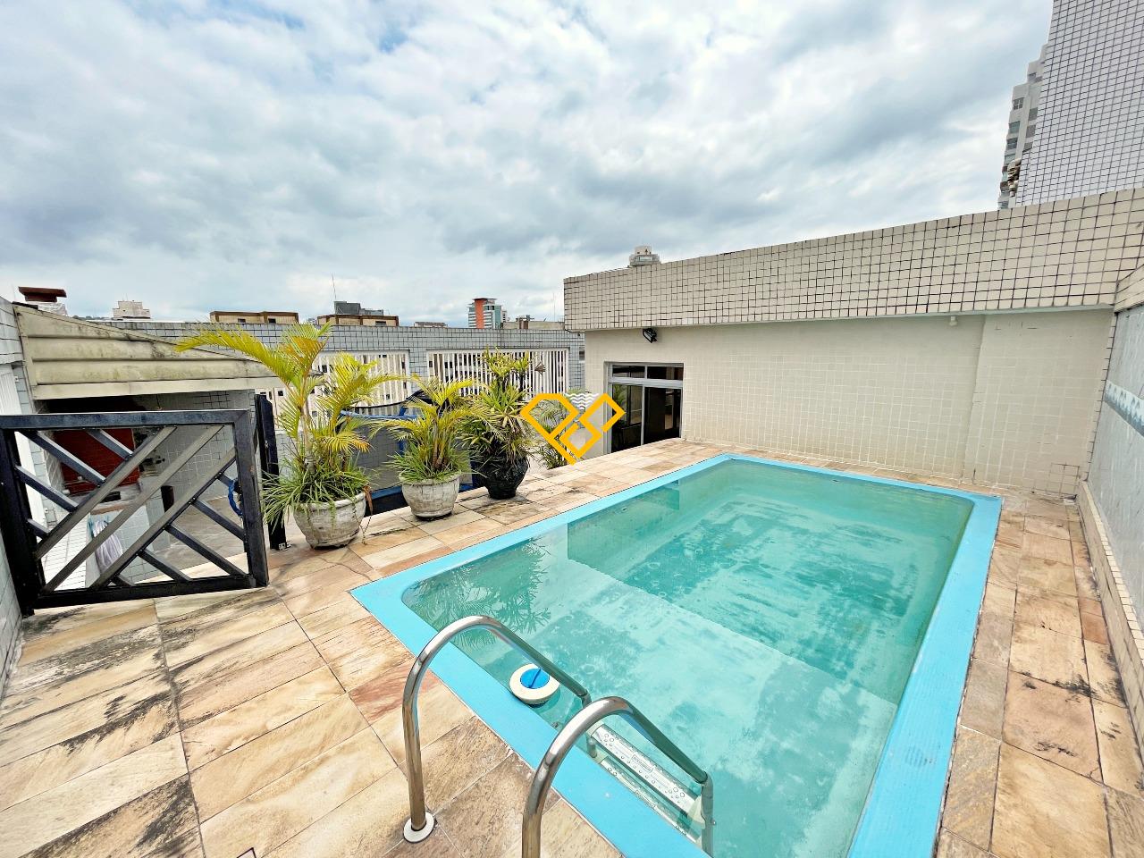 Cobertura à venda no Gonzaga: Piscina