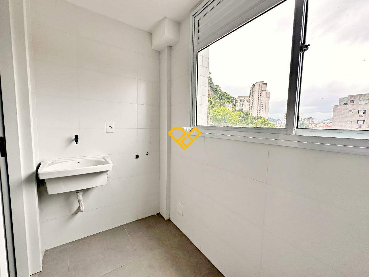 Apartamento à venda no Marapé: Área de serviço