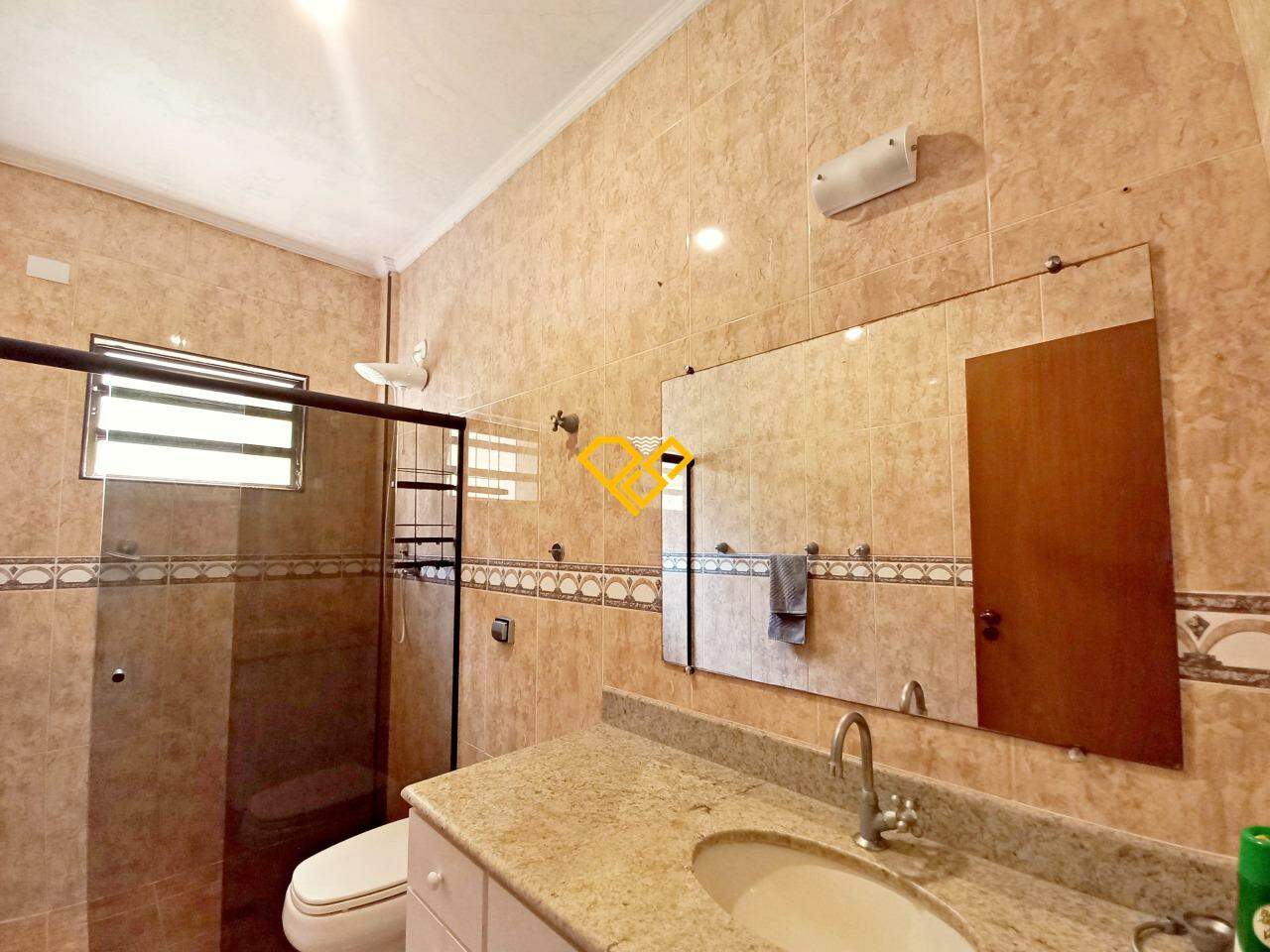 Sobrado para aluguel no Aparecida: Wc suíte 2