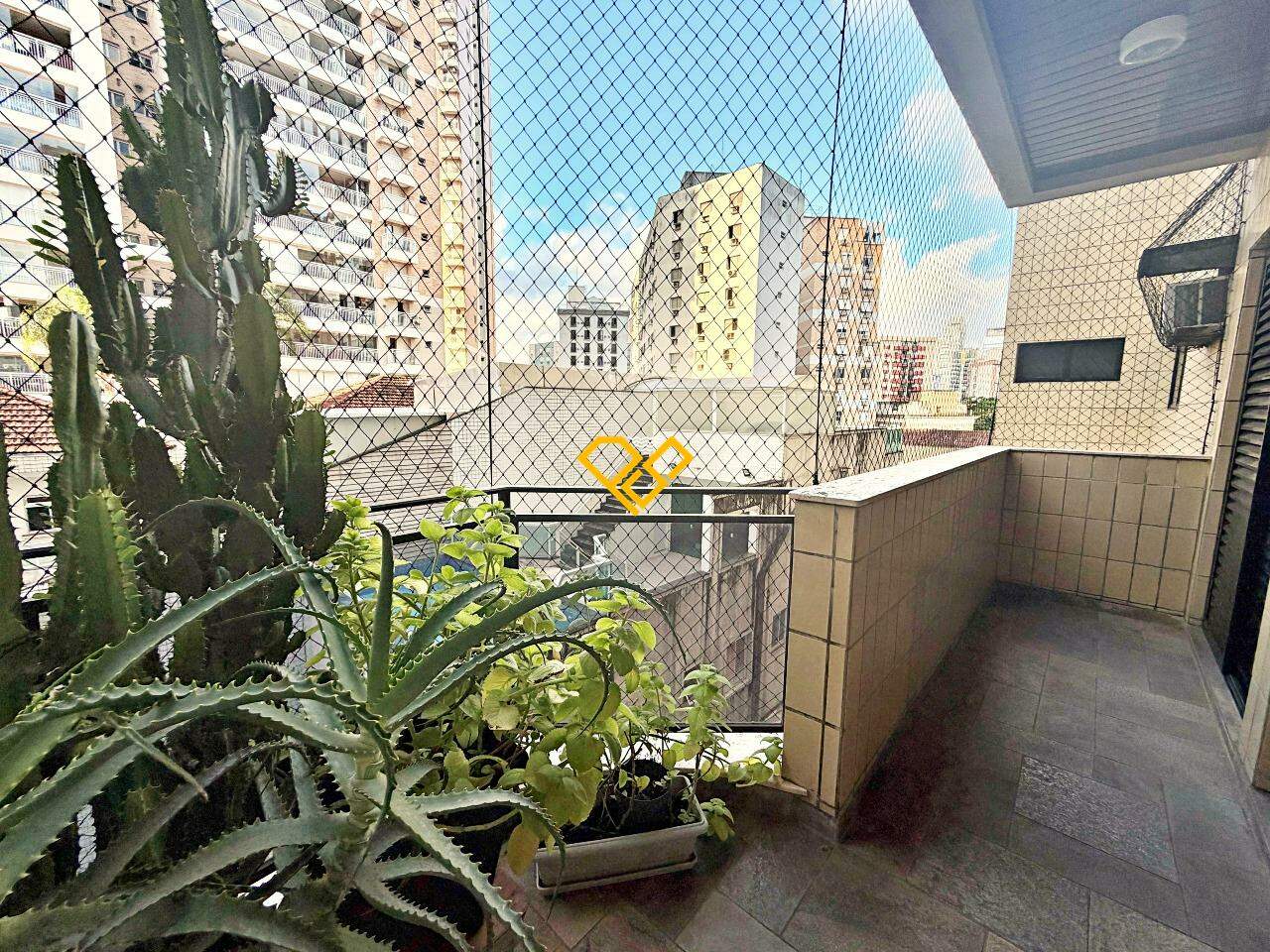 Apartamento à venda no Gonzaga: Varanda