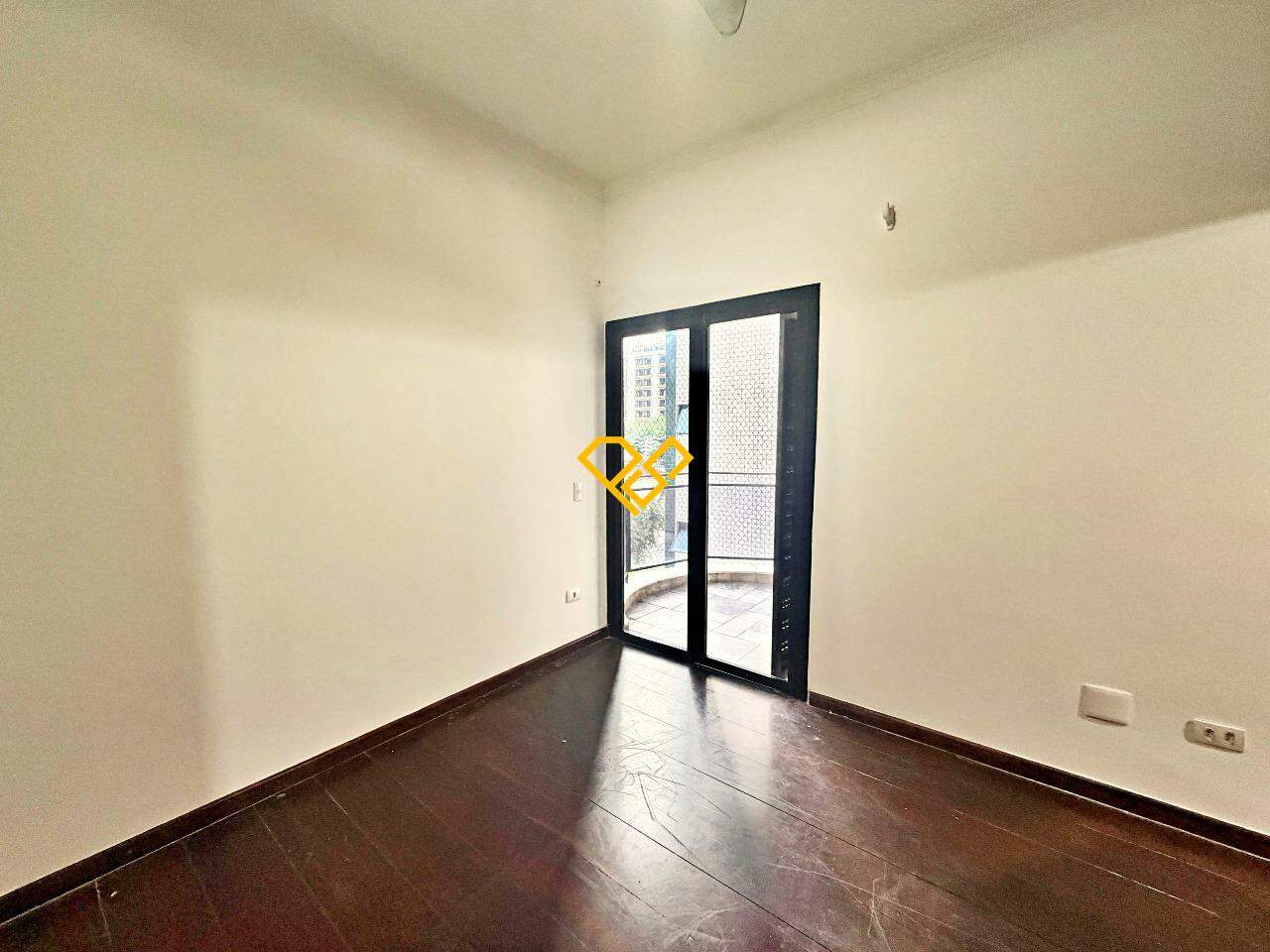 Apartamento à venda no Gonzaga: Dormitório 1 - suíte