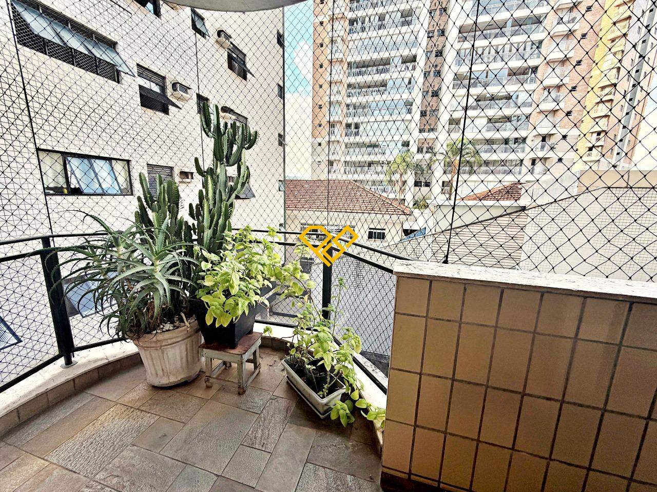 Apartamento à venda no Gonzaga: Varanda